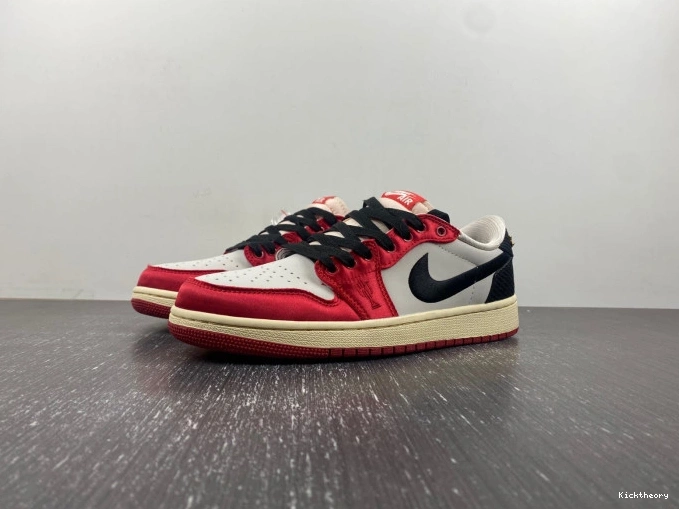 Trophy Low Air x 1 Room OG FN0432-017 Home Jordan 0701